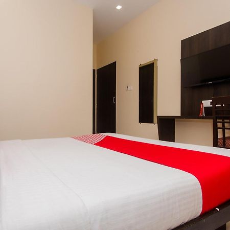 Hotel O Alfa Grand Near Chhatrapati Shivaji International Airport Мумбай Екстериор снимка