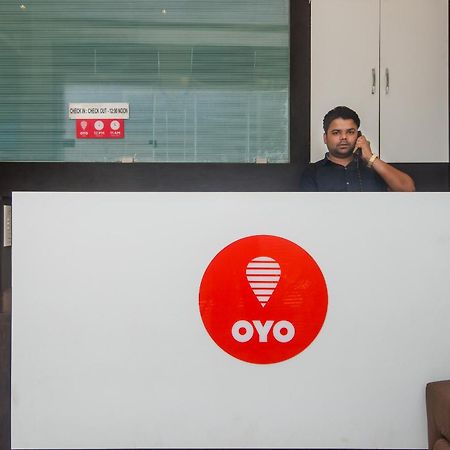 Hotel O Alfa Grand Near Chhatrapati Shivaji International Airport Мумбай Екстериор снимка