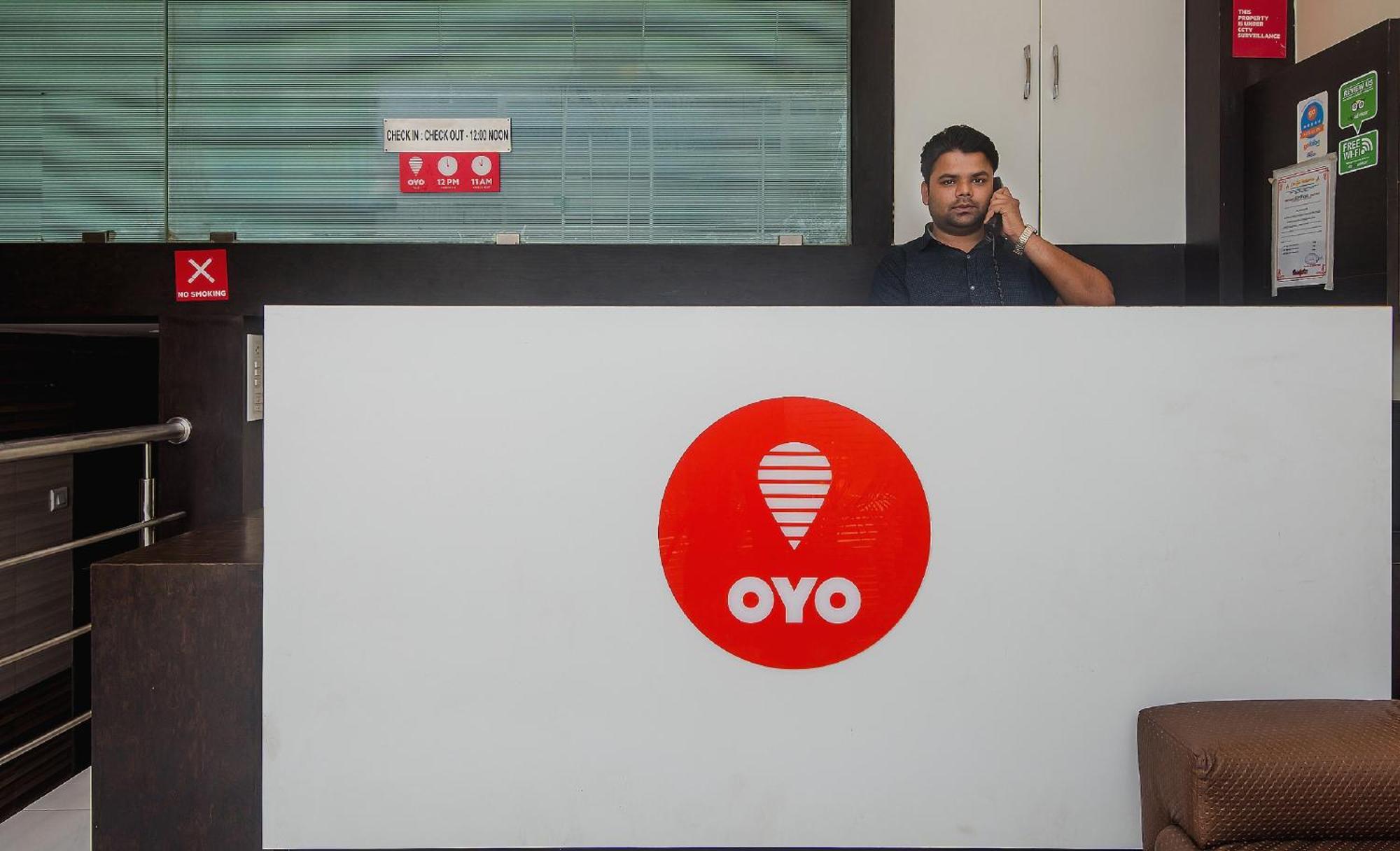 Hotel O Alfa Grand Near Chhatrapati Shivaji International Airport Мумбай Екстериор снимка